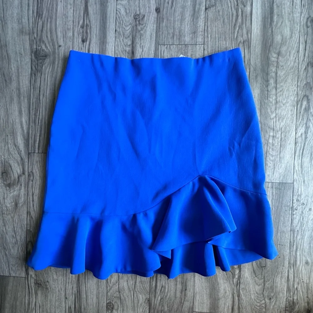 Mini Alice + Olivia Royal Blue Skirt with Asymmetrical Ruffle -‎ Size 10.